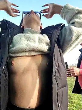 -Pupsiki- online show from November 9, 7:50 am