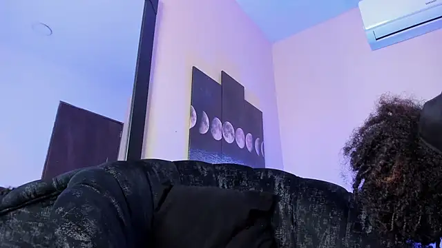 Snapshot of BRYXXXON1 chatting on March 7, 5:17 pm BRYXXXON1 online show from March 7, 5:17 pm