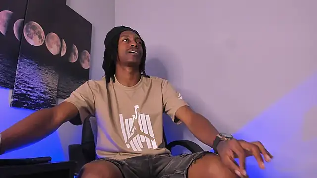 Snapshot of BRYXXXON1 chatting on October 4, 4:05 pm BRYXXXON1 online show from October 4, 4:05 pm