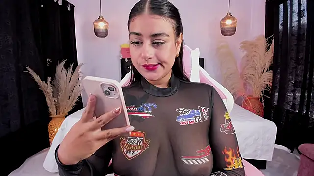 GabyRhodes online show from February 21, 7:21 pm