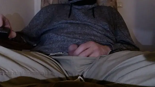 Snapshot of Cordt30 chatting on February 23, 10:18 pm Cordt30 online show from February 23, 10:18 pm