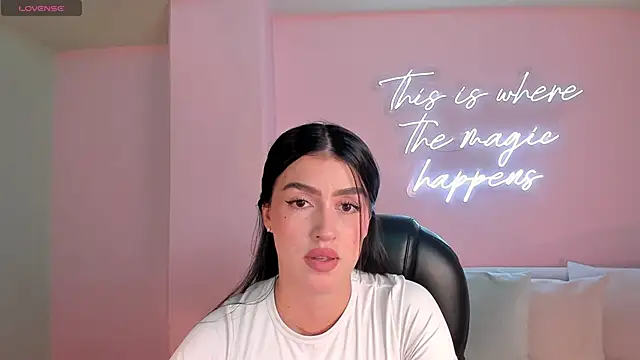 Snapshot of PaulinaSantos_ chatting on September 24, 6:44 pm PaulinaSantos online show from September 24, 6:44 pm