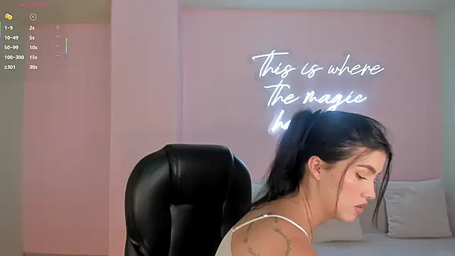 Snapshot of PaulinaSantos_ chatting on September 27, 7:30 pm PaulinaSantos online show from September 27, 7:30 pm