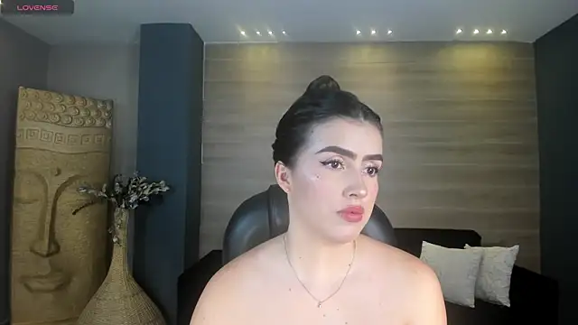 Snapshot of PaulinaSantos_ chatting on June 25, 6:56 pm PaulinaSantos online show from June 25, 6:56 pm