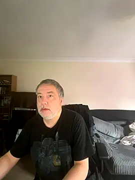 LondonTeffy online show from October 10, 10:03 am