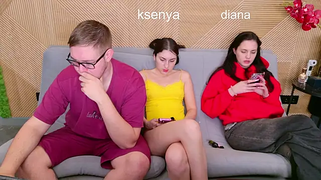 Ksenny online show from April 7, 6:14 am