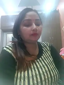 Snapshot of Dianaa9 chatting on January 31, 5:10 pm Dianaa9 online show from January 31, 5:10 pm