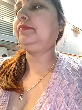 Snapshot of Dianaa9 chatting on March 2, 10:35 am Dianaa9 online show from March 2, 10:35 am