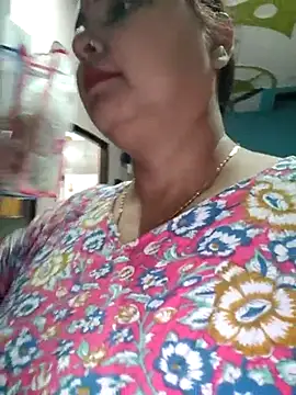 Snapshot of Dianaa9 chatting on March 9, 6:54 pm Dianaa9 online show from March 9, 6:54 pm