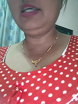 Snapshot of Dianaa9 chatting on October 13, 5:07 am Dianaa9 online show from October 13, 5:07 am