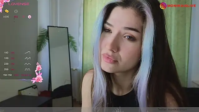 monikavenom online show from January 17, 9:28 am