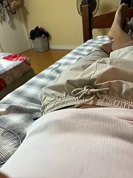 Wantsomemore2 online show from September 30, 1:43 am