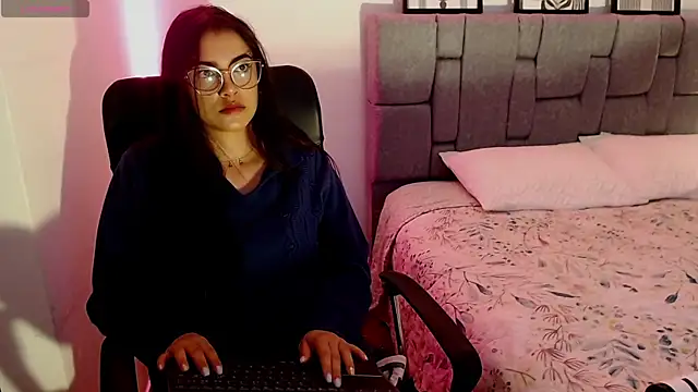 Snapshot of xia_foxxy chatting on January 26, 6:07 am xia foxxy online show from January 26, 6:07 am