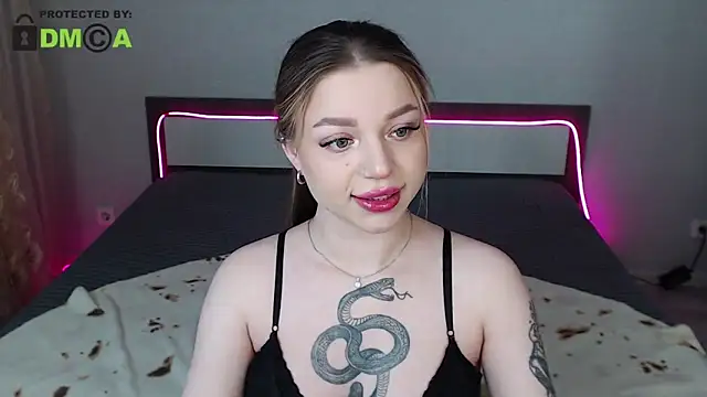 RonnieMilles online show from February 20, 7:10 am