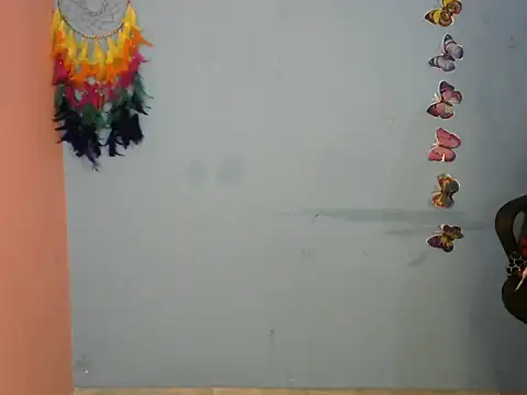 Black cat cutie online show from February 6, 5:46 am