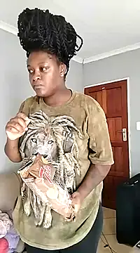 Snapshot of TheDoubleTrouble18xxx chatting on December 23, 11:36 am TheDoubleTrouble18xxx online show from December 23, 11:36 am