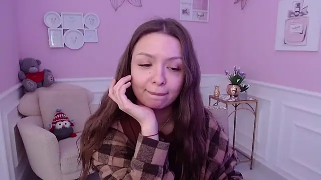 LucySkilar online show from March 16, 10:22 am