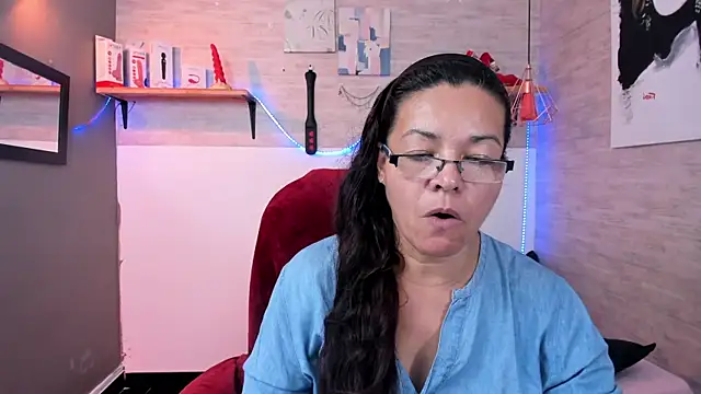 MaturePure online show from December 2, 7:42 pm