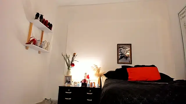 leslie k online show from March 15, 11:19 am