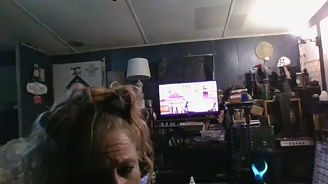 Snapshot of stormynight1 chatting on October 12, 8:57 am stormynight1 online show from October 12, 8:57 am