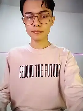 Snapshot of Dmitri_Aksnes chatting on November 15, 9:00 pm Dmitri Aksnes online show from November 15, 9:00 pm