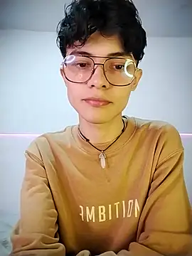 Snapshot of Dmitri_Aksnes chatting on November 21, 11:58 pm Dmitri Aksnes online show from November 21, 11:58 pm