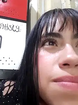 Snapshot of sylvana_19 chatting on January 11, 11:24 pm sylvana 19 online show from January 11, 11:24 pm