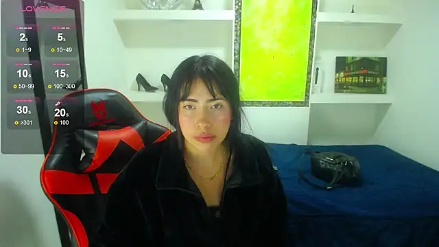 Snapshot of sylvana_19 chatting on January 22, 10:48 pm sylvana 19 online show from January 22, 10:48 pm
