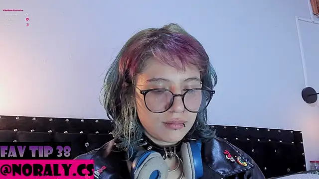 hey noraly online show from April 11, 4:06 am