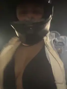 nicole valencia  online show from February 15, 11:58 pm