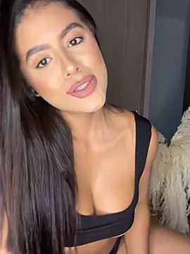 MelissaWaltton online show from December 12, 1:10 am