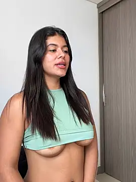 MelissaWaltton online show from February 15, 6:01 pm