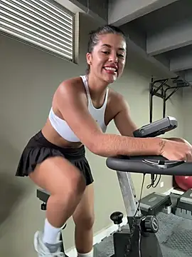 MelissaWaltton online show from March 22, 4:15 pm