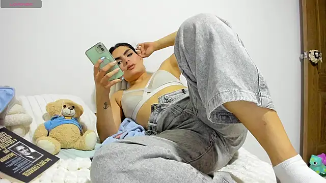 cheryl blossom69 online show from October 8, 4:21 am