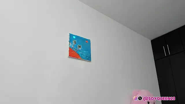 Snapshot of Soyqueen chatting on October 25, 9:42 pm Soyqueen online show from October 25, 9:42 pm