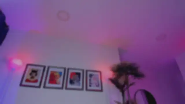 Snapshot of Taylor__foxxx chatting on September 17, 4:58 am Taylor foxxx online show from September 17, 4:58 am