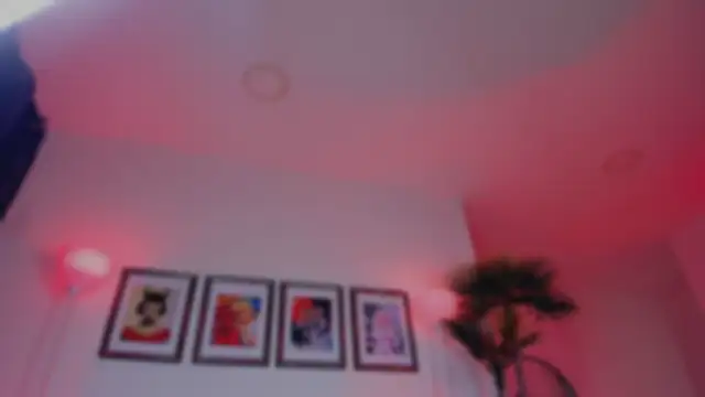 Snapshot of Taylor__foxxx chatting on September 18, 4:36 am Taylor foxxx online show from September 18, 4:36 am