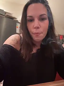 Lady Knaller online show from January 22, 8:17 pm