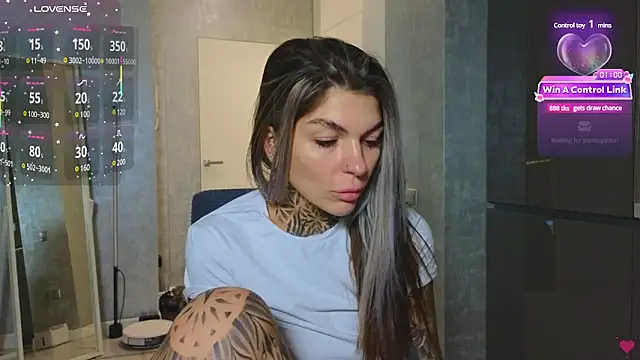Snapshot of tattooedBabyy chatting on February 27, 10:59 am tattooedBabyy online show from February 27, 10:59 am