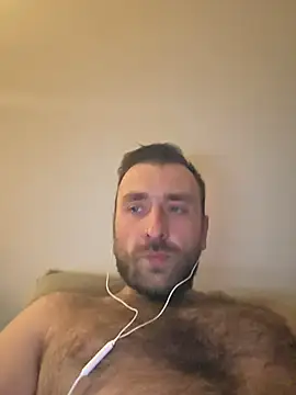 TIGERRR86 online show from April 8, 9:15 pm