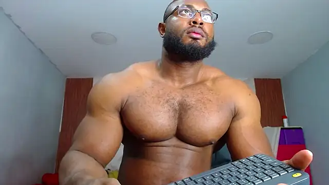 Snapshot of George_Dominator chatting on March 7, 10:32 pm George Dominator online show from March 7, 10:32 pm