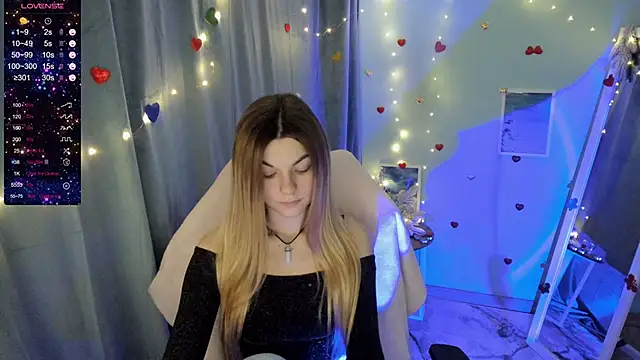 Sweet me  online show from February 10, 7:15 am