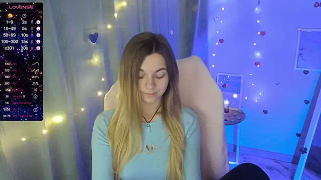 Sweet me  online show from March 12, 10:16 am