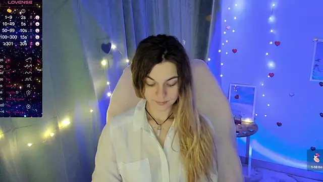 Sweet me  online show from March 15, 1:29 pm