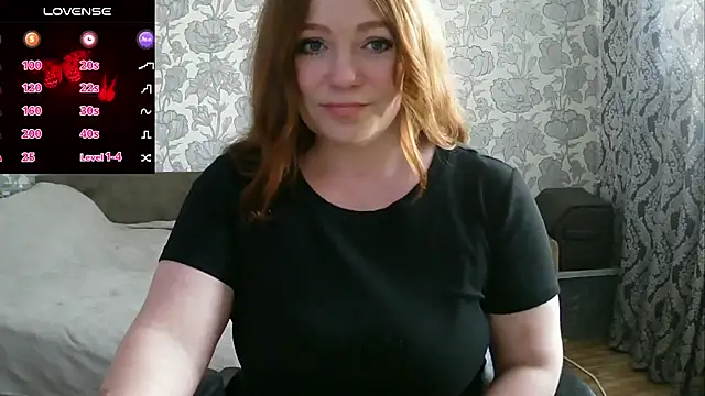 Snapshot of Sabrina_Poison chatting on February 13, 7:35 am Sabrina Poison online show from February 13, 7:35 am