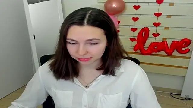 Lexy flower online show from March 3, 1:31 pm