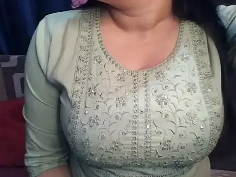 Trezza online show from March 4, 5:19 pm