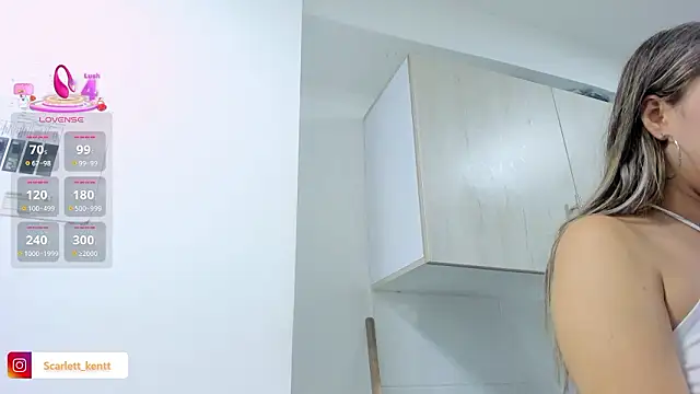 ScarlettAndClark online show from February 12, 2:39 am