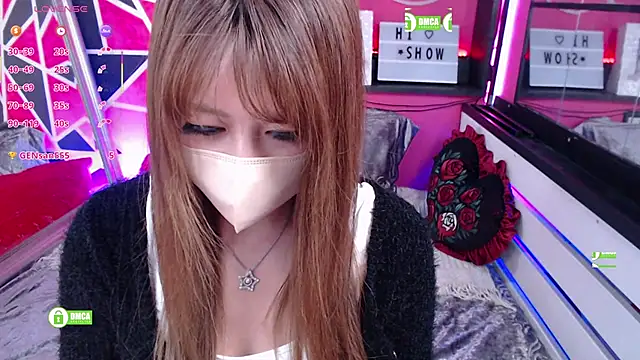 Snapshot of Lion_______ chatting on February 21, 2:28 am Lion        online show from February 21, 2:28 am