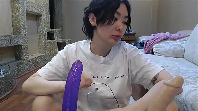 Snapshot of Kunimitsuu_ chatting on February 16, 11:37 pm Kunimitsuu online show from February 16, 11:37 pm